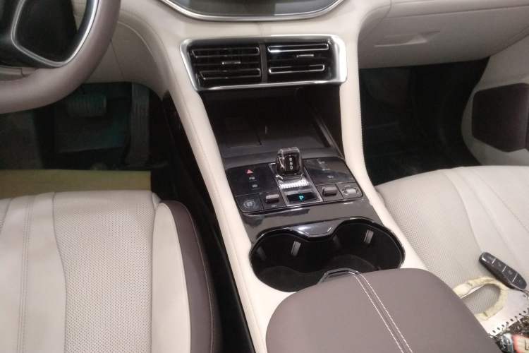 Used BYD Song PLUS New Energy 2025 DM-i Smart Drive 112KM Prestige Model