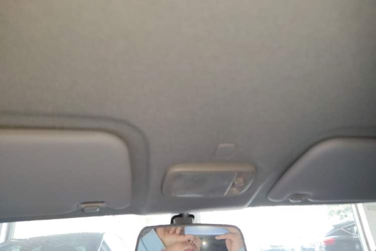 Used Chery QQ Ice Cream 2022 170km Sundae Phosphate Lithium-Ion