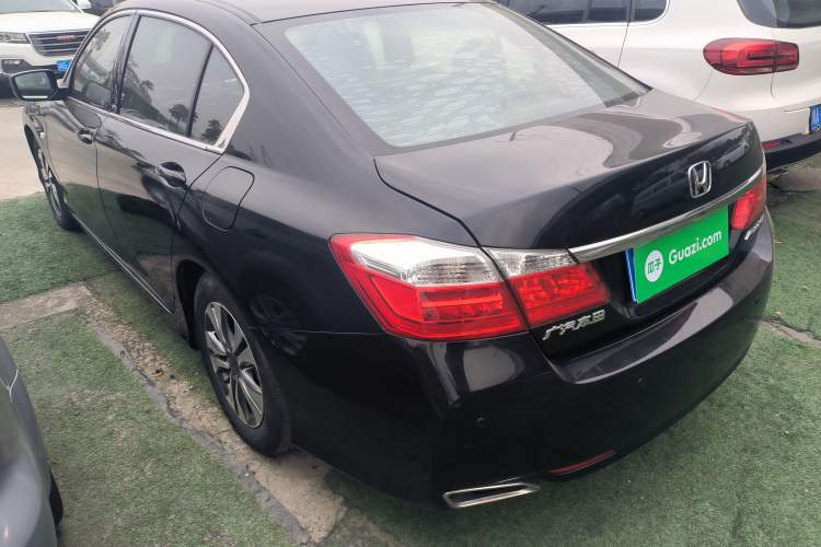 Used Honda Accord 2015 2.0L LX Comfort Edition
