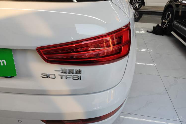 Used Audi Q3 2018 30th Anniversary Edition 30 TFSI Fashion Model
