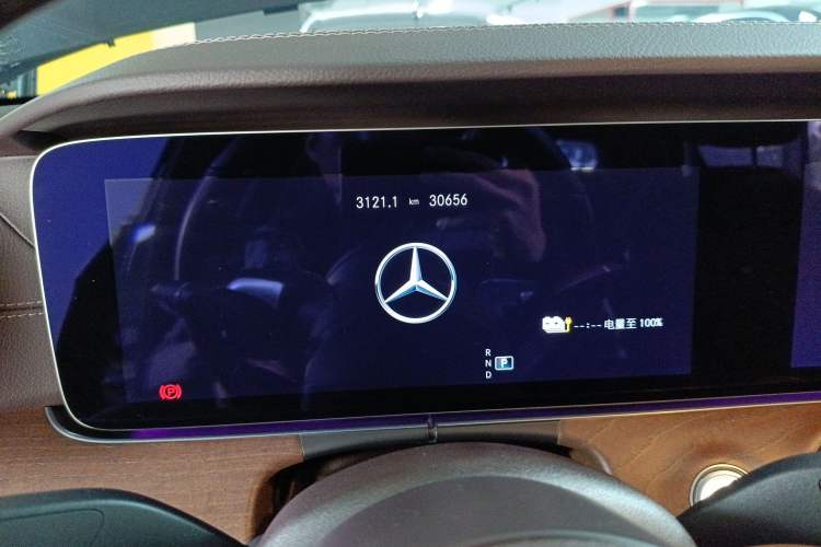 Used Mercedes-Benz E-Class New Energy 2022 Restyled E 350 e L Plug-in Hybrid Sedan
