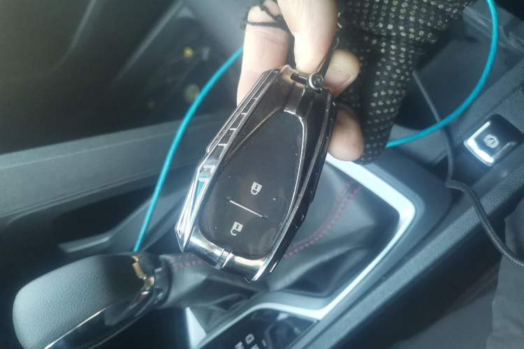 Used Chevrolet Orlando 2020 Light Hybrid Redline 530T Automatic Enjoyment Edition (5+2 Models)
