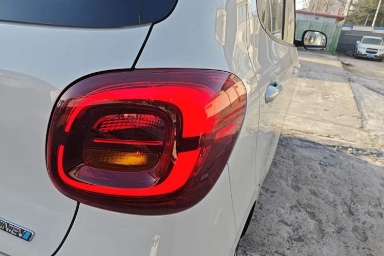 Used Wuling Hongguang MINIEV 2025 Four-Door Version Advanced Edition