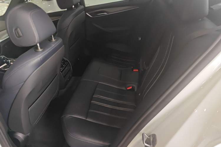 Used BMW 5 Series 2018 525i M Sport Package
