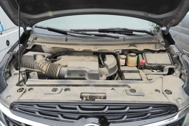 Used Buick GL8 2022 Land Business Class 652T Luxury Model
