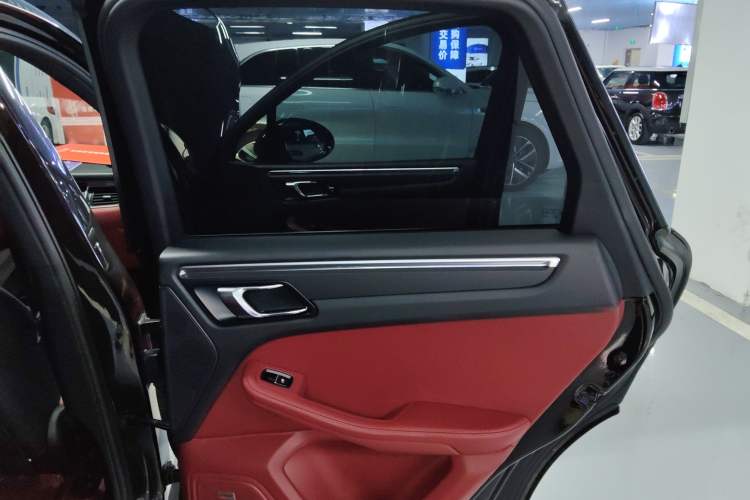 Used Porsche Macan 2017 Macan 2.0T
