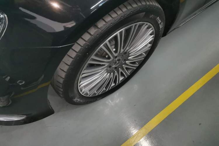 Used Mercedes-Benz E-Class 2021 E 300 L Luxury Model
