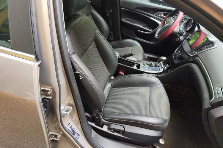 Used Buick Regal 2015 1.6T Leading Technology Model
