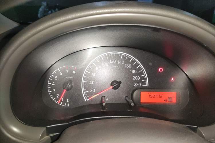 Used Nissan Sunny 2014 1.5XE Manual Comfort Edition
