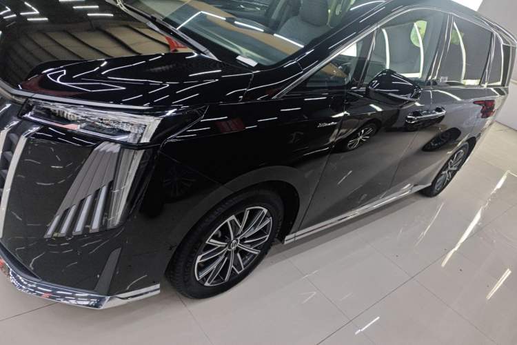 Used GAC Trumpchi M8 2024 Master Series 400T Ultimate Edition
