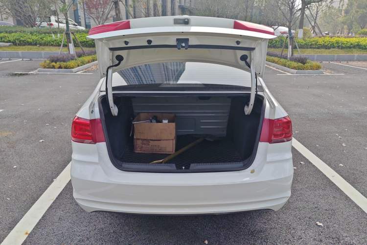 Used Volkswagen Santana 2021 1.5L Automatic Fashion Edition
