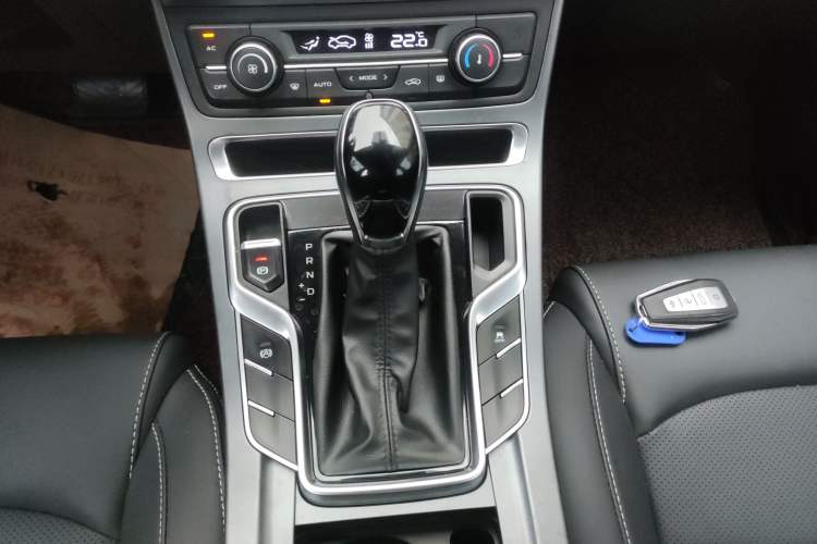 Used Geely Auto Emgrand 2020 1.5L CVT Upward Version
