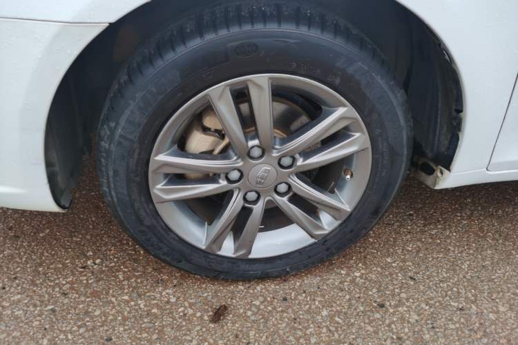 Used Geely Auto Emgrand 2017 Sedan Million Edition 1.5L Manual - Upward Version