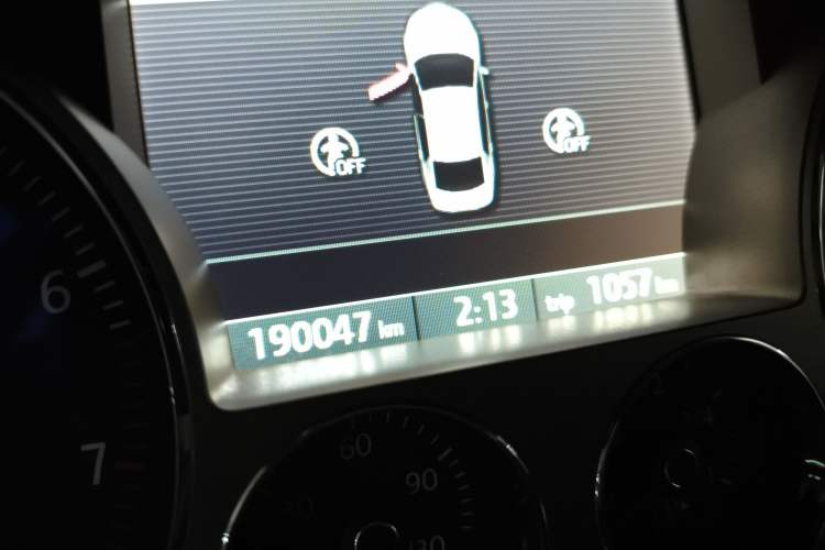 Used Volkswagen Phaeton 2012 3.0L Executive Version