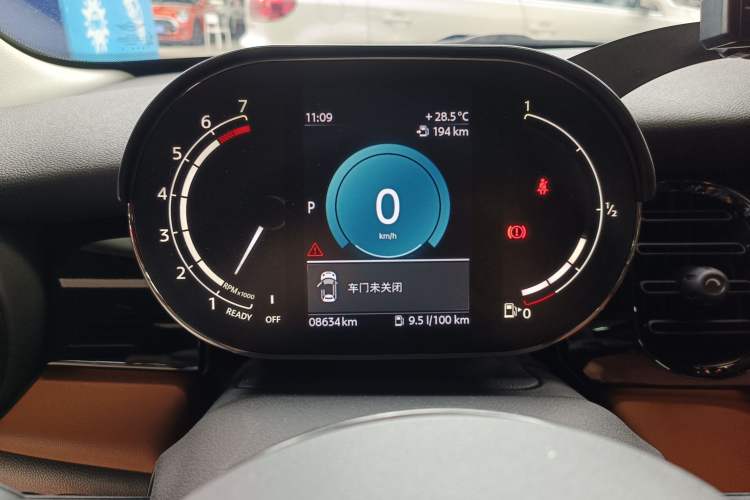 Used  MINI 2022 Updated 2.0T COOPER S Classic Edition Five-Door Version
