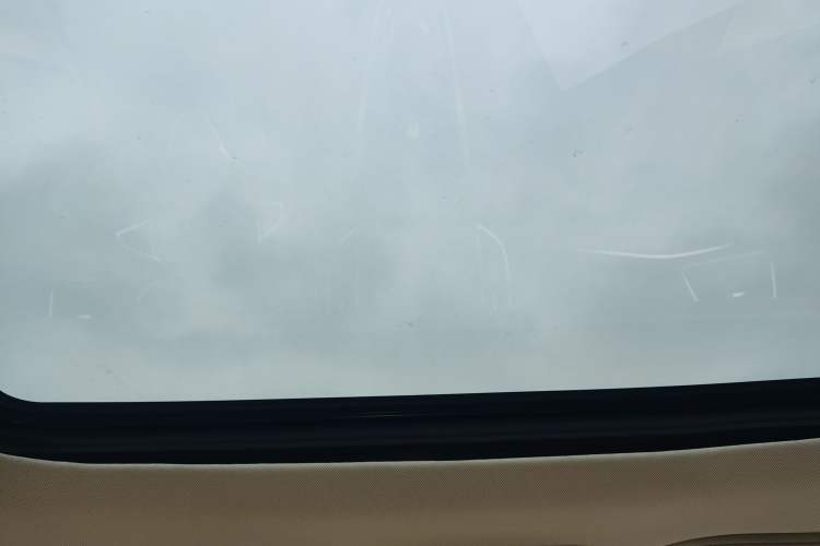 Used Ford Edge 2015 2.0T GTDi Four-Wheel Drive Prestige Model
