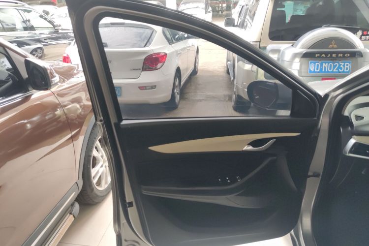 Used Baojun 360 2019 1.5L CVT Elite Version China VI
