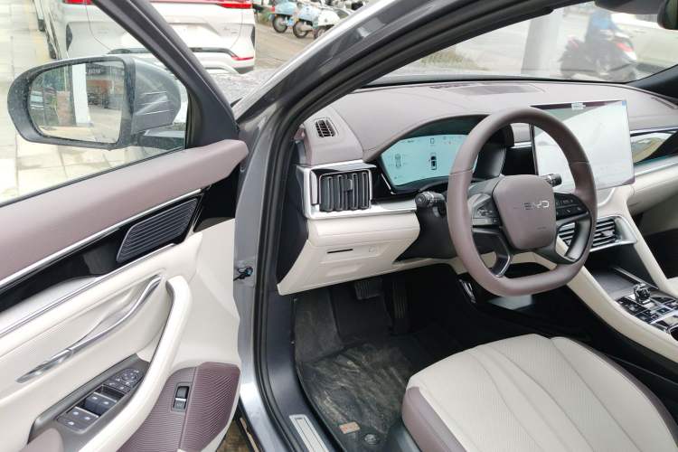 Used BYD Song PLUS New Energy 2025 DM-i Intelligent Driving 160KM Flagship Model