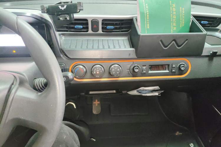 Used Wuling Hongguang MINIEV 2022 Easy Version Lithium-NMC