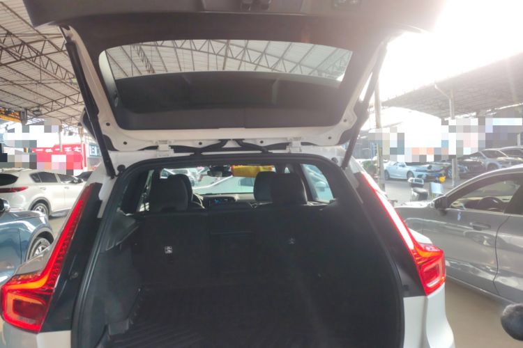 Used Volvo XC40 2023 B3 Zhiyuan Luxury Edition