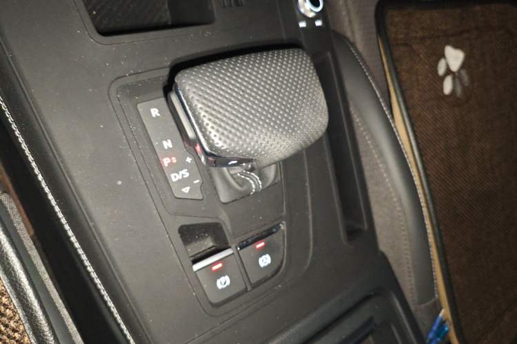 Used Audi Q5L Sportback 2024 40 TFSI Luxury Edition