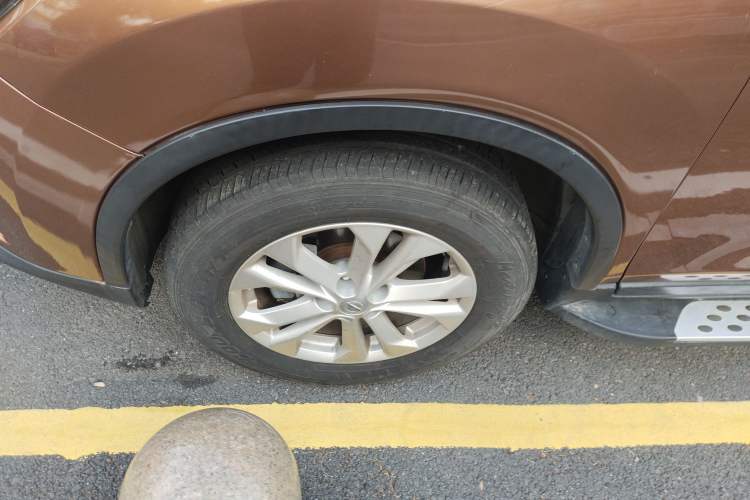 Used Nissan X-Trail 2014 2.0L CVT Fashion Edition 2WD
