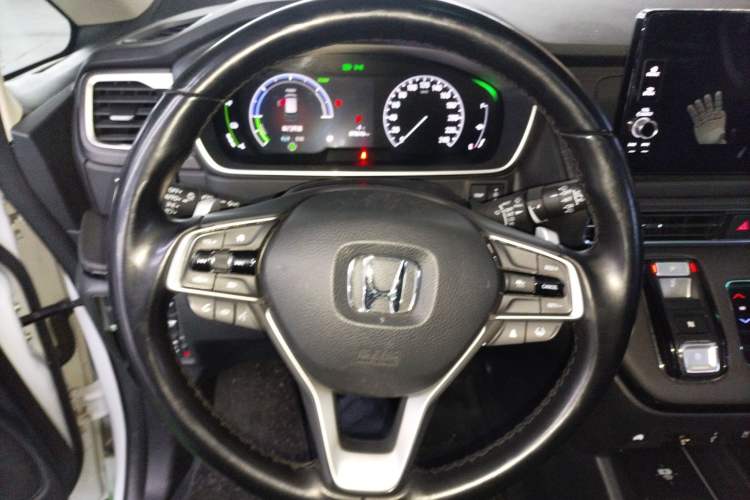 Used Honda Elysion 2024 2.0L eHEV Luxury Edition
