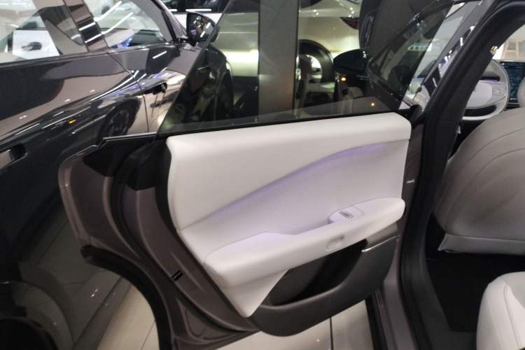 Used XPeng P7+ 2024 Long-Range Max
