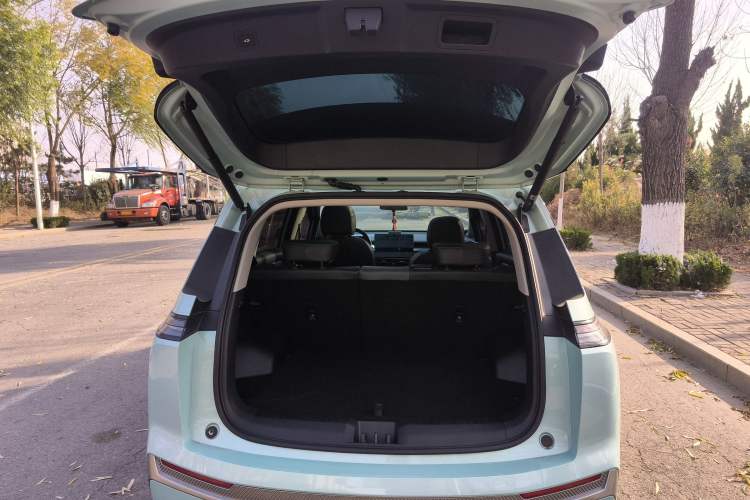 Used AION Y 2022 Plus 70 Smart Edition
