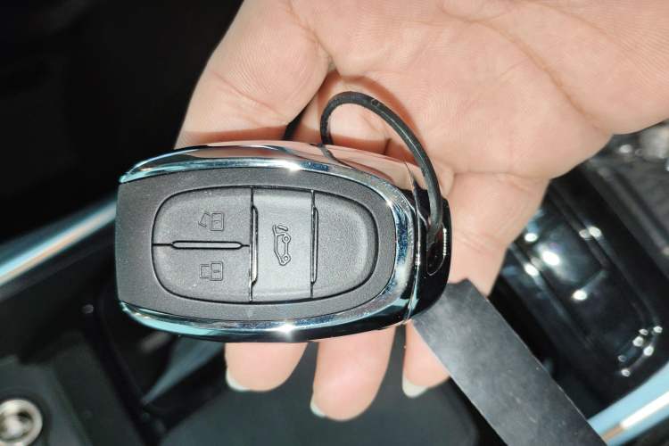 Used SAIC MAXUS G50 2023 PLUS 1.5T Happiness-Recommended Automatic Start Edition
