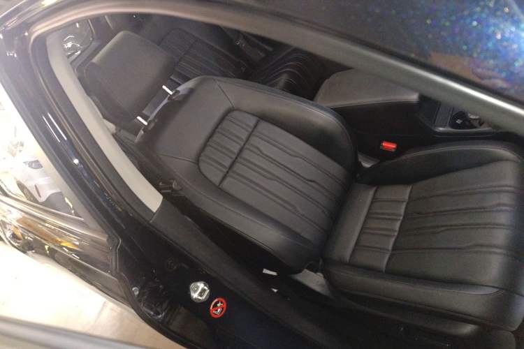 Used Honda Breeze 2023 240TURBO Two-Wheel-Drive Luxury Edition 5 Seats