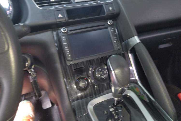 Used Peugeot 3008 2015 1.6THP Automatic Trend Edition