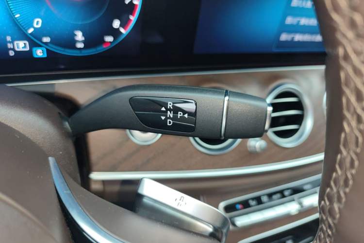 Used Mercedes-Benz E-Class 2023 E 260 L