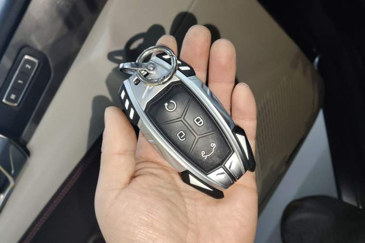 Used Lynk & Co 02 2018 1.5T DCT Two-Wheel Drive Zhaopu Version China V Standard