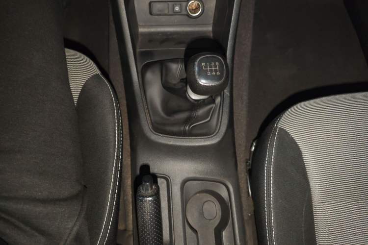 Used Wuling Hongguang 2021 1.5L Revised S Base Version Hydraulic Power Steering LAR
