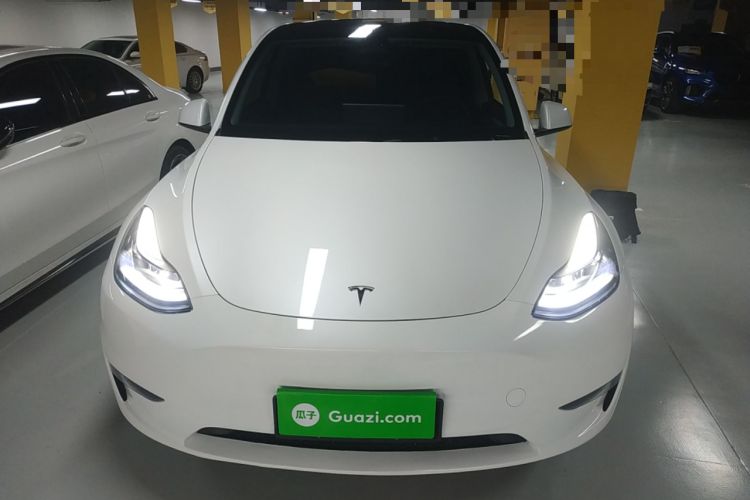 Used Tesla Model Y 2024 Long-Range All-Wheel-Drive Version
