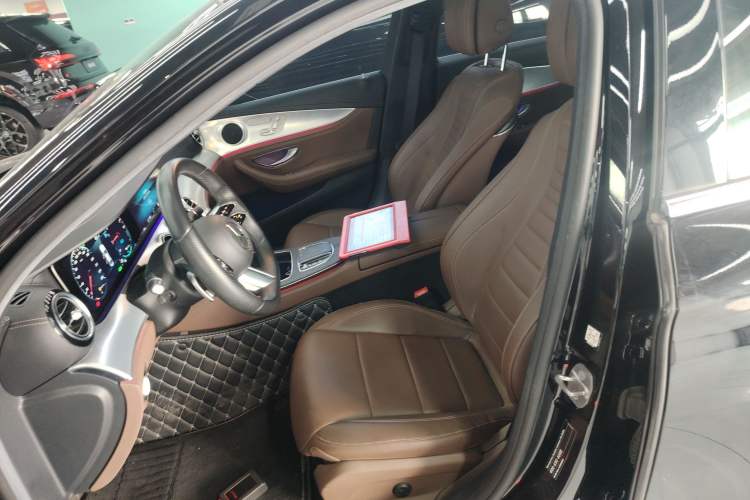 Used Mercedes-Benz E-Class New Energy 2022 E 350 e L Plug-in Hybrid Sports Sedan