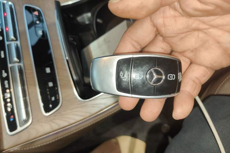 Used Mercedes-Benz E-Class 2021 Facelift E 300 L Stylish Edition