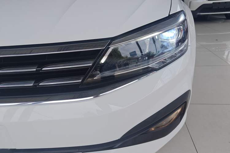 Used Volkswagen Lamando 2021 Revised Version 280TSI DSG Comfort Edition
