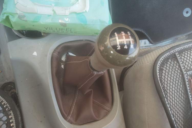 Used  Rein 2011 2.0L Two-Wheel Drive Luxury Edition