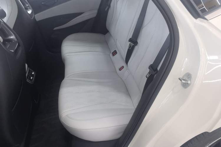 Used BYD Seal 06 New Energy 2025 DM-i Smart Drive 120KM Deluxe Model