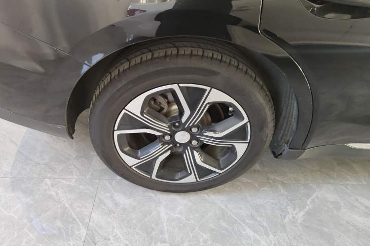 Used Hongqi E-QM5 2021 Charging T3 Version 4 Seats
