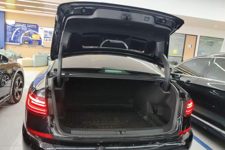 Used Volkswagen Passat 2023 Restyled 330TSI Starry Luxury Edition
