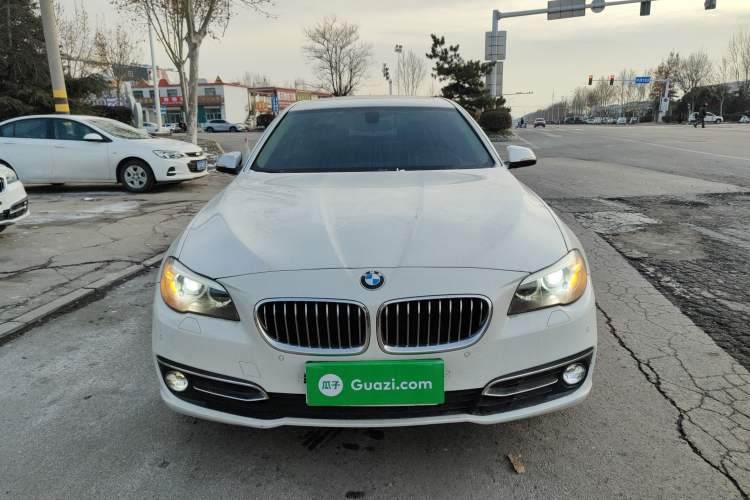 Used BMW 5 Series 2014 525Li Luxury Design Package
