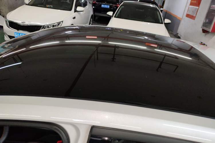 Used Changan UNI-V 2024 1.5T Prestige Edition
