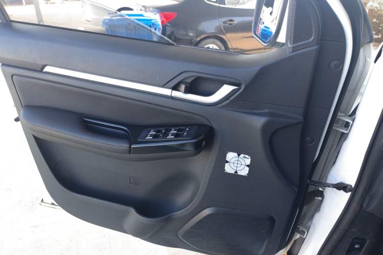 Used Foton Conqueror 3 2020 2.4L Challenger 3 Two-Wheel Drive Enjoyment Version High Cargo Bed Standard Wheelbase 4K22D4M
