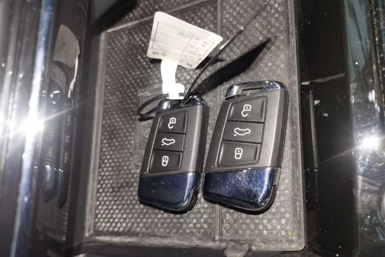 Used Volkswagen Passat 2023 330TSI Starry Luxury Edition
