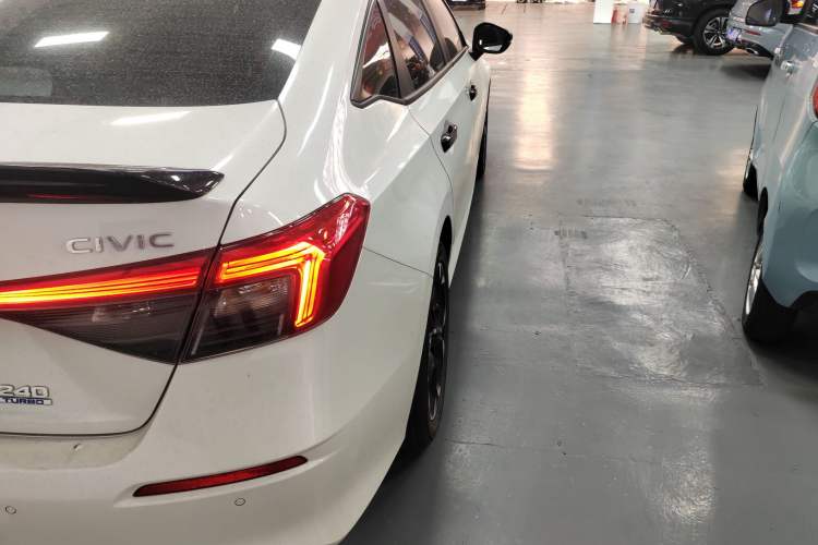 Used Honda Civic 2022 240TURBO CVT Dynamic Edition
