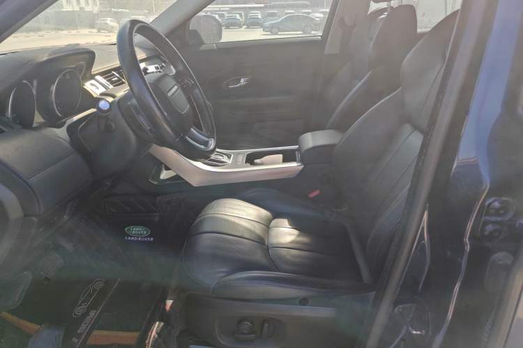 Used Land Rover Range Rover Evoque 2017 2.0T SE Smart Glow Edition
