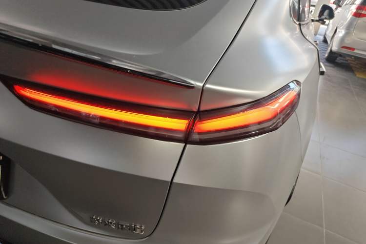 Used ONVO L60 2024 60 kWh Rear-Drive Version
